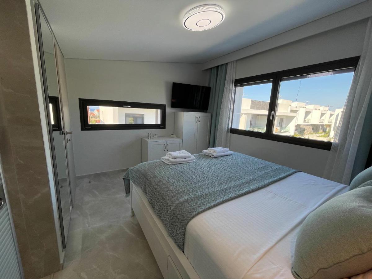 Callisto Luxury Suite Nikiti  Luaran gambar